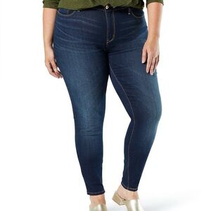 Signature by Levi Strauss Modern Skinny Dark Wash Blue Jeans in Size 22M